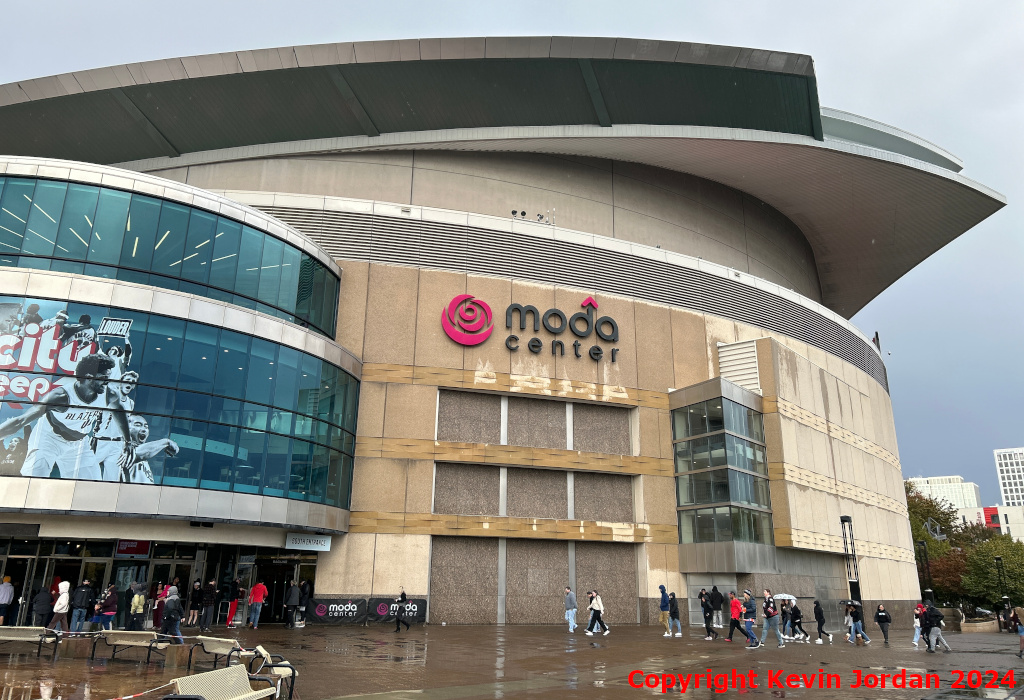 Rose Garden? What Rose Garden? It's the Moda Center now