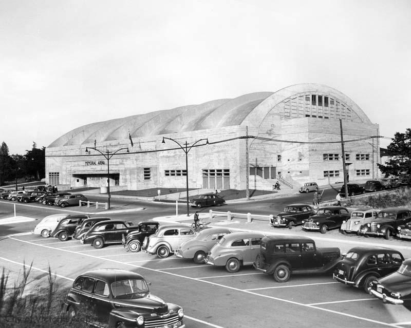 Victoria Memorial Arena